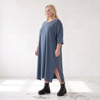 Petrolfarbenes Lyocelltwillkleid in A-Linie mit V-Ausschnitt und 3/4-Arm Seitentaschen