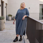 Petrolfarbenes Lyocelltwillkleid in A-Linie mit V-Ausschnitt und 3/4-Arm Seitentaschen