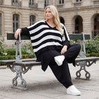 Warmes Strickshirt in weichem Stretchstrick mit V-Ausschnitt in kastiger Destroyedoptik