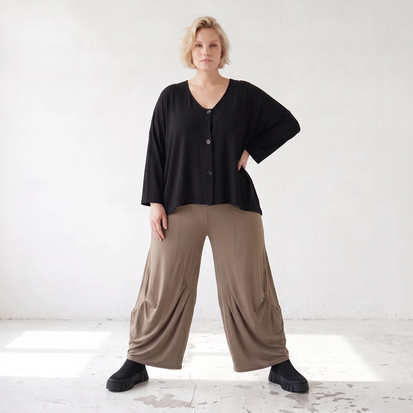 Ballonhose in Camel aus Slinkystoff mit Stretch in weiter Form für Alltag und Büro Look