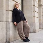 Ballonhose in Camel aus Slinkystoff mit Stretch in weiter Form für Alltag und Büro Look