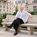 Chiffonbluse in Schwarz/Weiß mit Hemdkragen und gerundetem Saum luftig elegant sommerlich