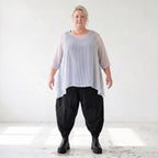 Leichtes Chiffonshirt in Weiss mit Rundhalsausschnitt 3/4-Arm und transparenter A-Linie