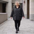 Gefütterte schwarze Kapuzenjacke im Denimlook mit geradem Schnitt warme Winterjacke