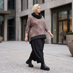 Feinstrick Rollkragenpullover in Beige/Schwarz mit geradem Schnitt kuschelig weich warm