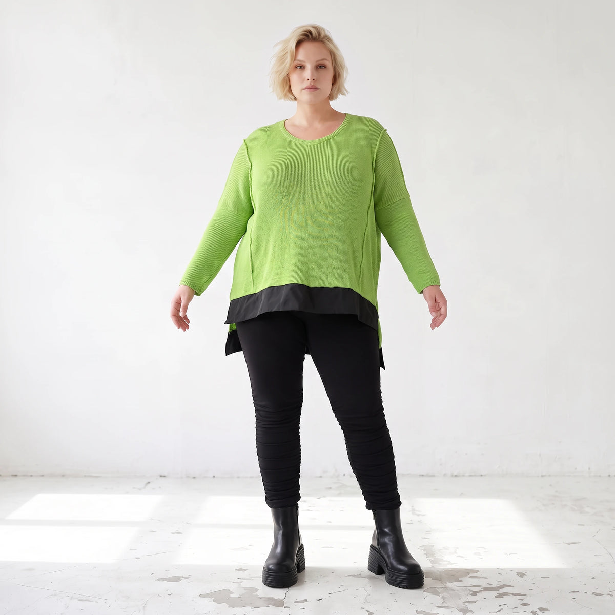Strickshirt Matchagrün Baumwolle Memorytaft gerader Schnitt vorne kurz hinten lang weich