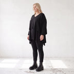 Kuscheliger Strickpullover mit V-Ausschnitt aus Baumwolle mit Stretch in kastiger Form