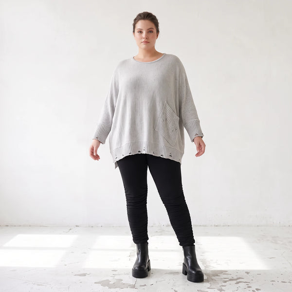 Grauer Strickpullover in A-Linie aus weichem Baumwollmix mit Stretch kuschelig warm