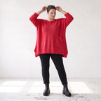 Warmes rotes Strickshirt in A-Linie aus weicher dehnbarer Stretchware mit Destroyedoptik