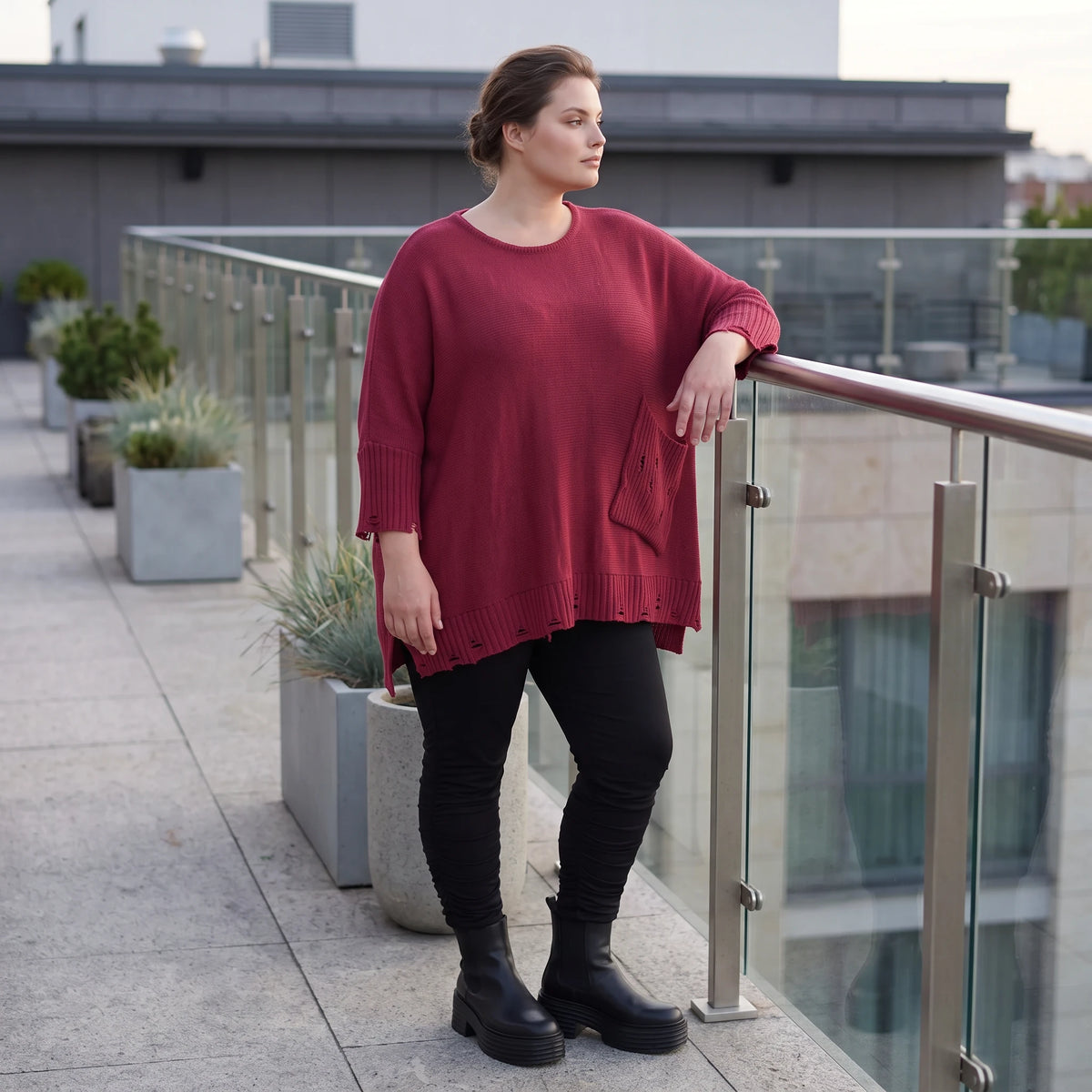 Bordeaux Strickshirt in A-Linie mit Destroyed-Optik weich warm aus Stretchstoff Basic