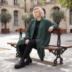 Cardigan aus French Terry mit Stehkragen Seitentaschen und Faltennaht in weicher Optik
