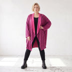 Cardigan aus weichem French Terry mit Stehkragen geradem Schnitt und Seitentaschen