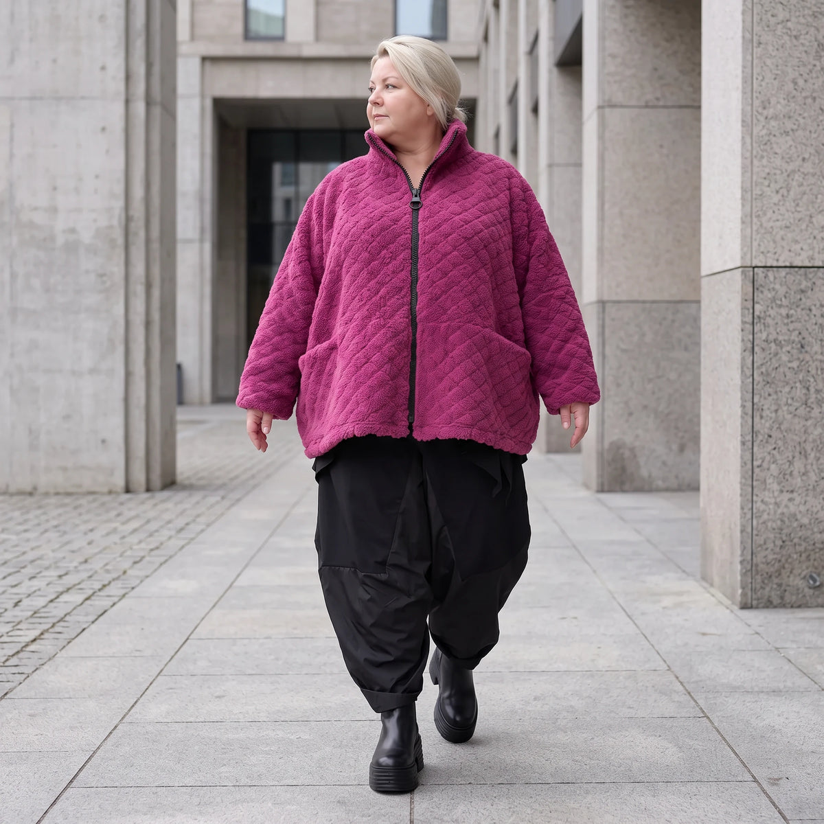 Fuchsia Teddyjacke mit kastigem Schnitt Stehkragen Reißverschluss und Nahttaschen