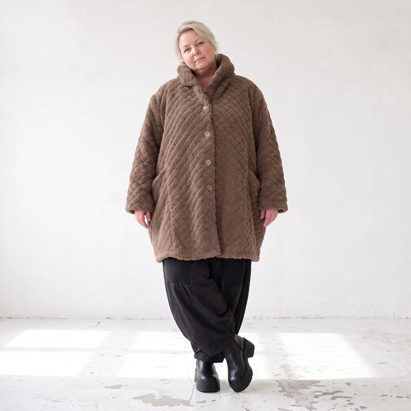 Kuschelige Teddyjacke in Ballonform mit Kapuze Taschen und Knopfverschluss warm weich