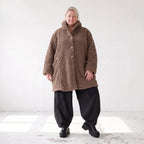 Kuschelige Teddyjacke in Ballonform mit Kapuze Taschen und Knopfverschluss warm weich