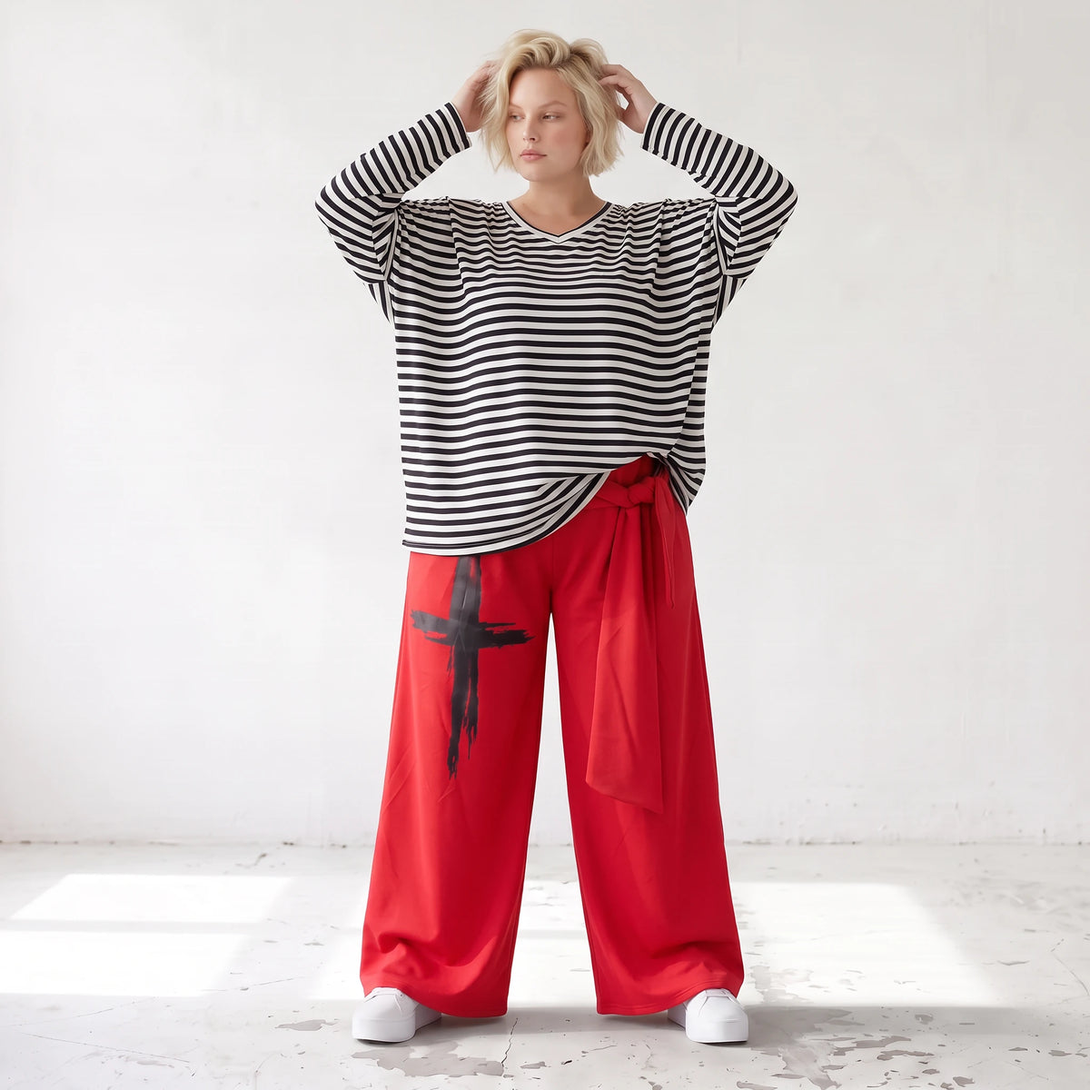 Warme Marlenehose aus Fleece mit Stretch elastischem Bund Bindegürtel und weitem Bein
