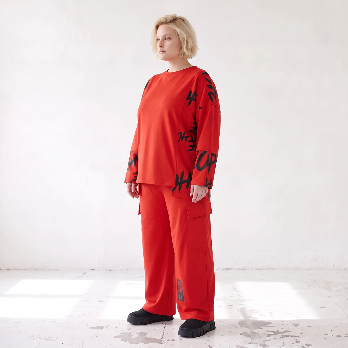 Ballonhose aus weichem Fleece mit elastischem Bund Stretch und Taschenklappen im Winter