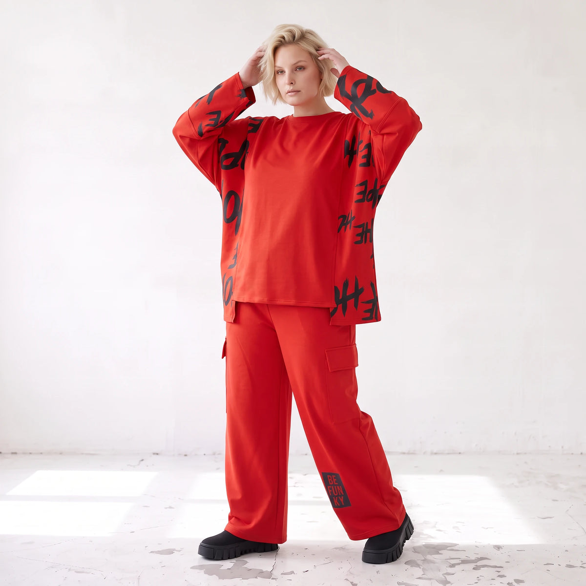 Ballonhose aus weichem Fleece mit elastischem Bund Stretch und Taschenklappen im Winter