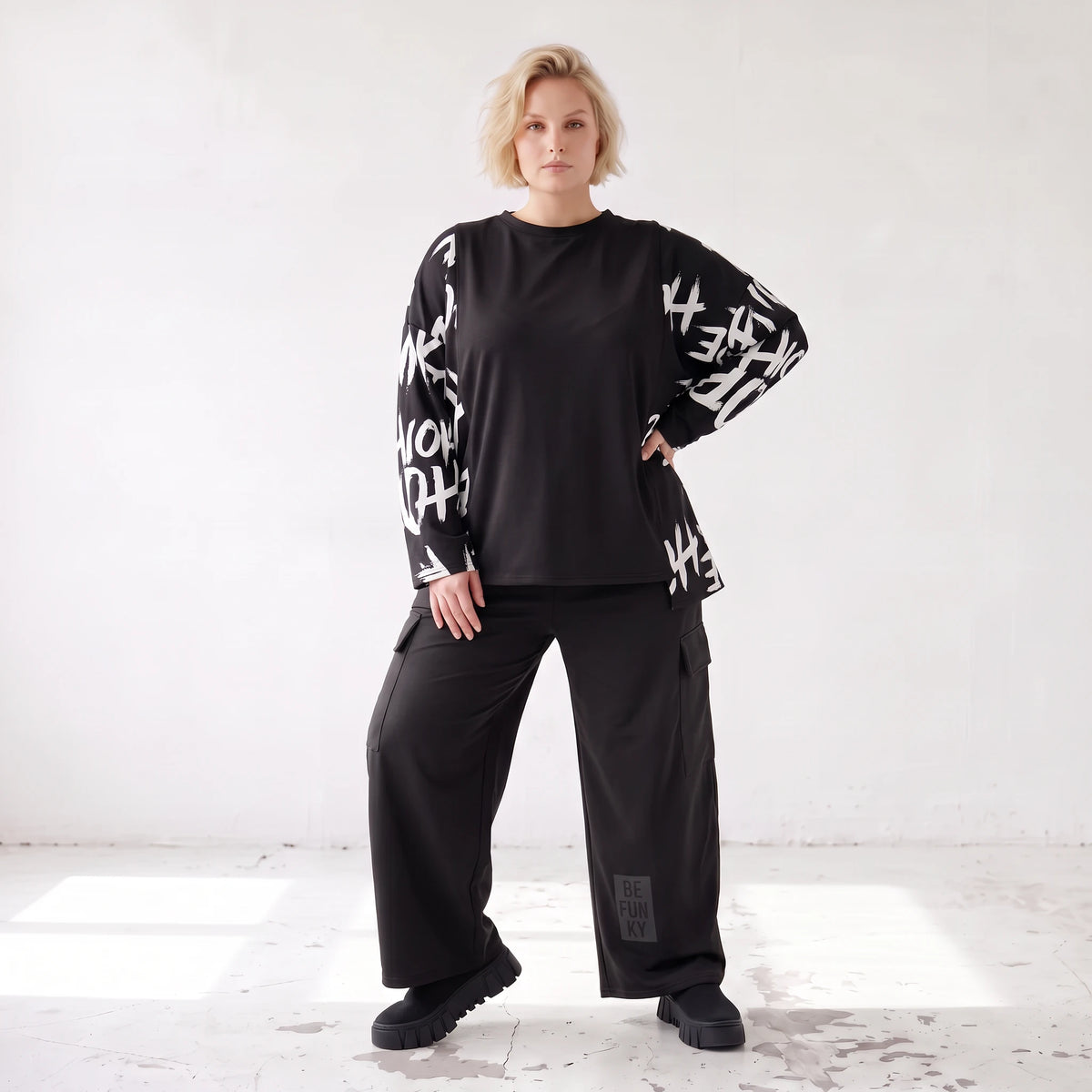 Weiche warme Fleece Ballonhose mit elastischem Bund und aufgesetzten Taschen mit Klappe