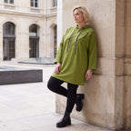 Olivgruener Fleece Hoody mit Stretchkomfort im geraden Schnitt warm und alltagstauglich