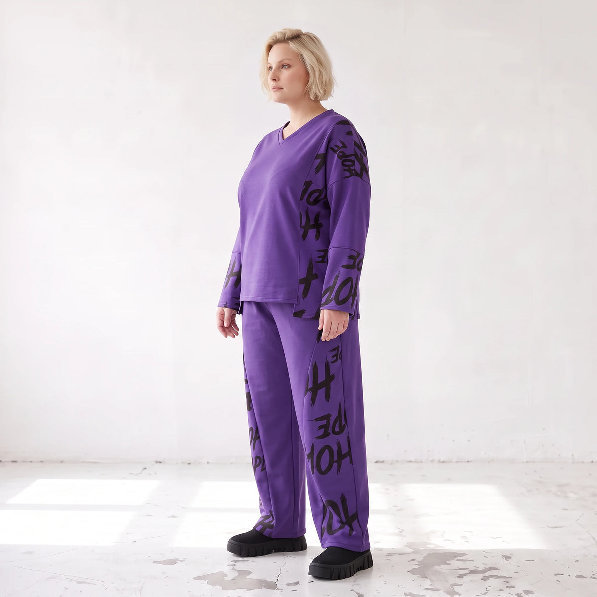 Lila Fleece Ballonhose mit Schnürbund und Taschen weiche warme Winterhose in Ballonform