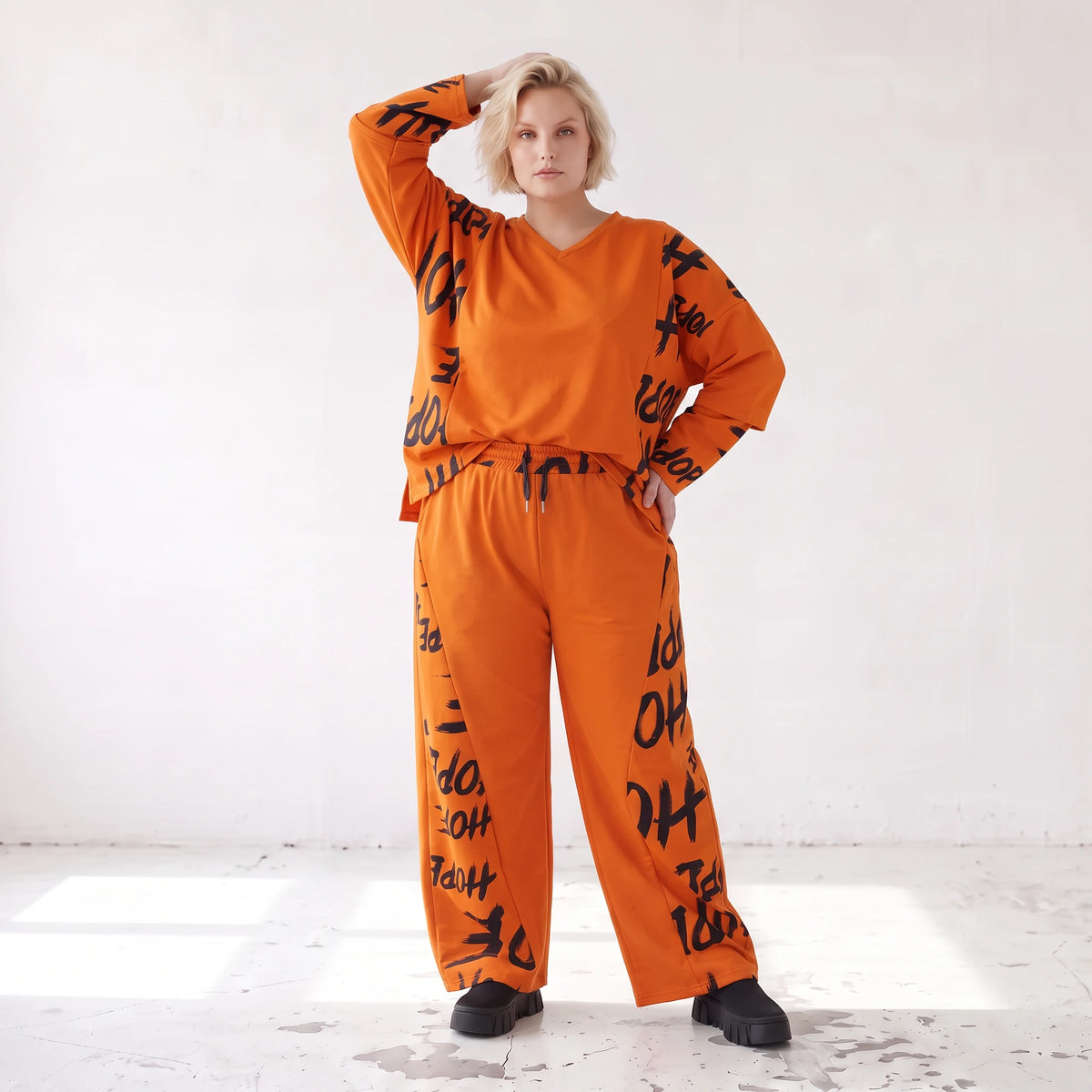 Fleece Ballonhose mit Stretch und Schnürbund in lässiger Form aus Italien für Wintertage