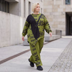 Olivgrünes Fleeceshirt mit asymmetrischem Schnitt und Zipfelsaum weich und wärmend