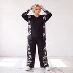 Fleeceshirt mit V-Ausschnitt in einfarbigem Look aus warmem Stretch mit geradem Schnitt
