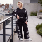 Fleeceshirt mit V-Ausschnitt in einfarbigem Look aus warmem Stretch mit geradem Schnitt