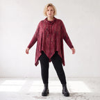 Rollkragenshirt in A-Linie aus Baumwolljersey in Bordeaux/Schwarz mit Tunnelzug Zipfelsaum
