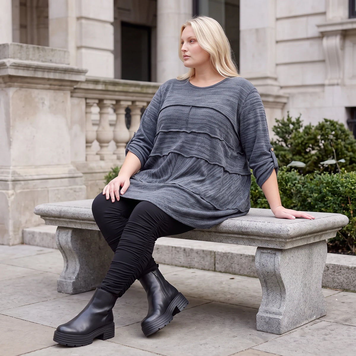 Kuschelig weiches Strickshirt in A-Linie mit Faltennahtmuster und Elasthan winterwarm