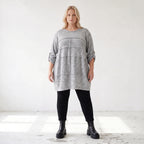 Silbernes Strickshirt in A-Linie aus weichem Stretchstoff warmes Basic für den Winter