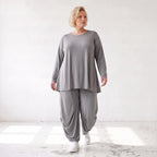 Langarmshirt in Glockenform aus Slinky mit Stretch und Rundhalsausschnitt fließend