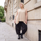 Ärmelloses Basic Top in A-Linie aus fließendem Slinkystoff mit Stretch und Zipfelsaum
