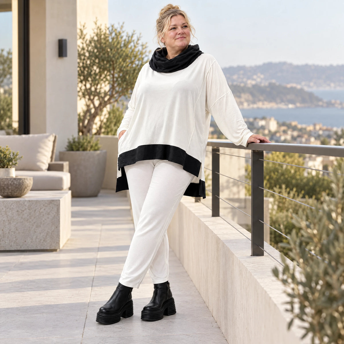 Weiche dehnbare Leggings in Karottenform mit elastischem Bund als Winterbasic