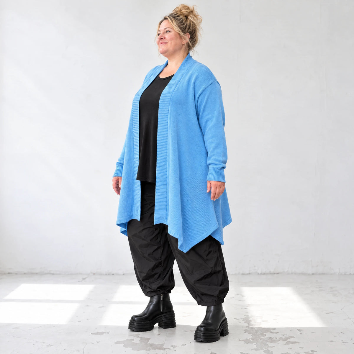 Baumwollstrick Cardigan in A-Linie mit Stehkragen langen Ärmeln und Seitentaschen