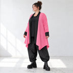 Zartpinker Strickcardigan in A-Linie mit Stehkragen langen Ärmeln und Seitennahttaschen