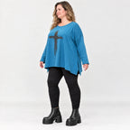 Blaues Langarmshirt aus warmem Stretchjersey mit Rundhalsausschnitt in lässiger A-Linie