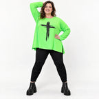 Grünes Langarmshirt in fließender A-Linie aus feinem Stretchjersey mit Rundhalsausschnitt