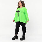 Grünes Langarmshirt in fließender A-Linie aus feinem Stretchjersey mit Rundhalsausschnitt