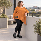 Langarmshirt in warmem Braun mit asymmetrischem Zipfelsaum aus feinem Stretchjersey