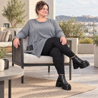 Langarmshirt in Grau mit asymmetrischem Schnitt und Zipfelsaum aus weichem Stretchjersey