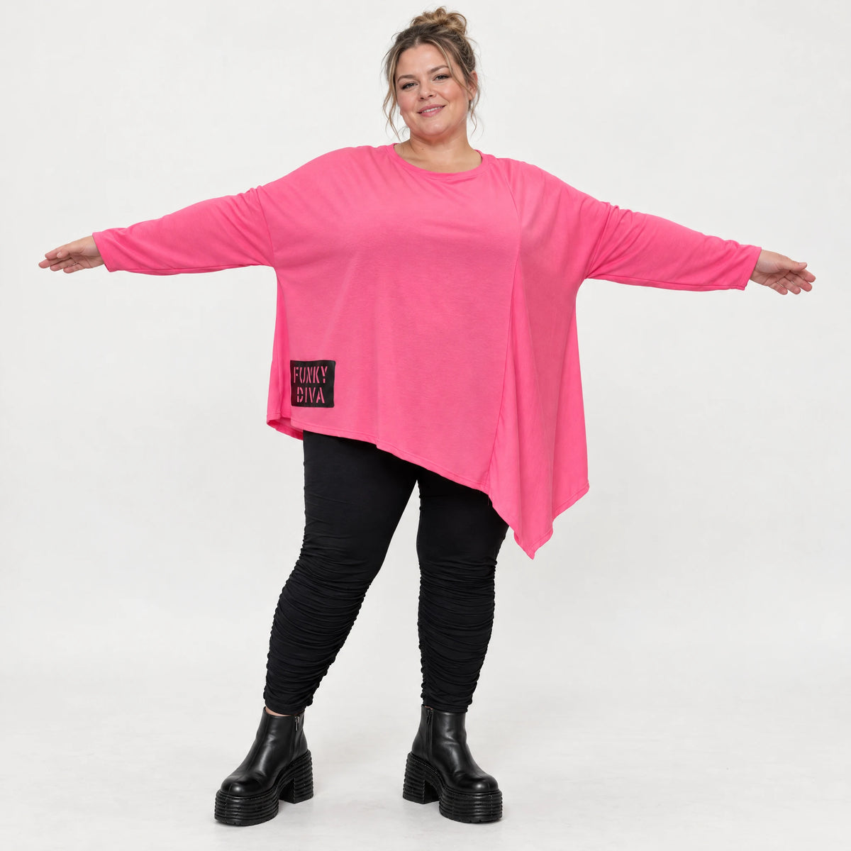 Langarmshirt in frischem Pink mit asymmetrischem Zipfelsaum aus weichem Stretchjersey
