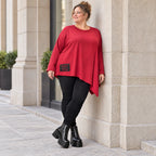 Rotes Langarmshirt mit asymmetrischem Zipfelsaum aus weichem Stretchjersey aus Italien