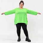 Langarmshirt in Grün aus feinem warmem Stretchjersey aus Italien mit fließender A-Linie