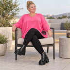 Langarmshirt in Pink aus weichem Stretchjersey mit V-Ausschnitt und kastiger Silhouette