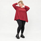 Feinstrickshirt in Rot/Weiß mit flauschigem Garn in A-Linie und Rundhalsausschnitt