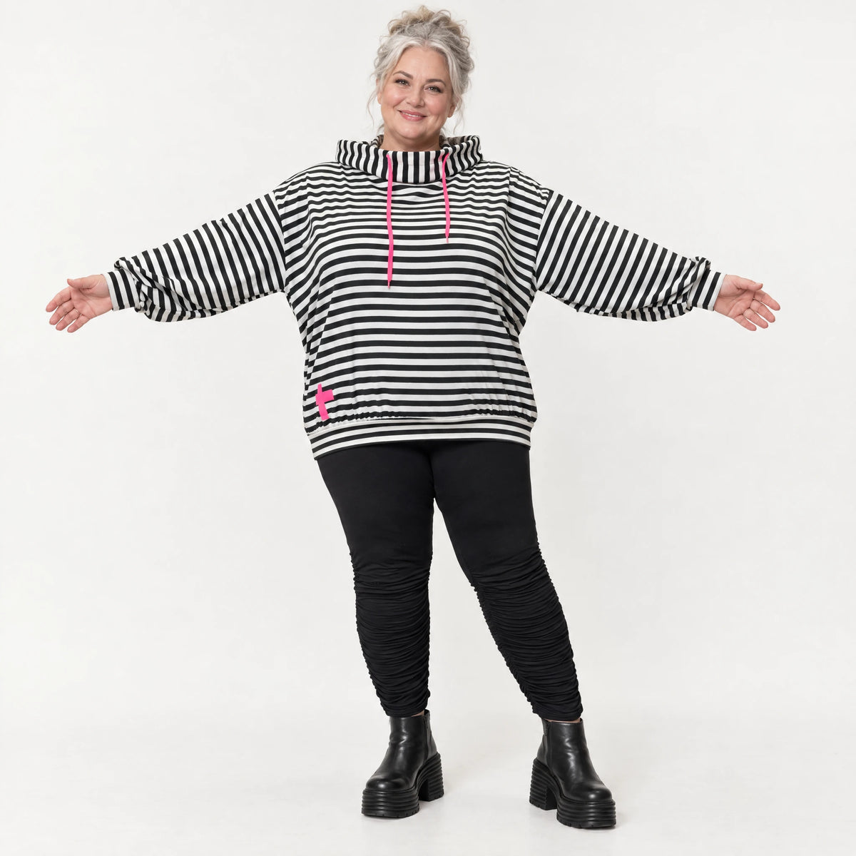 Gestreifter Hoody in Schwarz/Weiß/Pink aus weichem Stretchjersey mit Kapuze ungefüttert