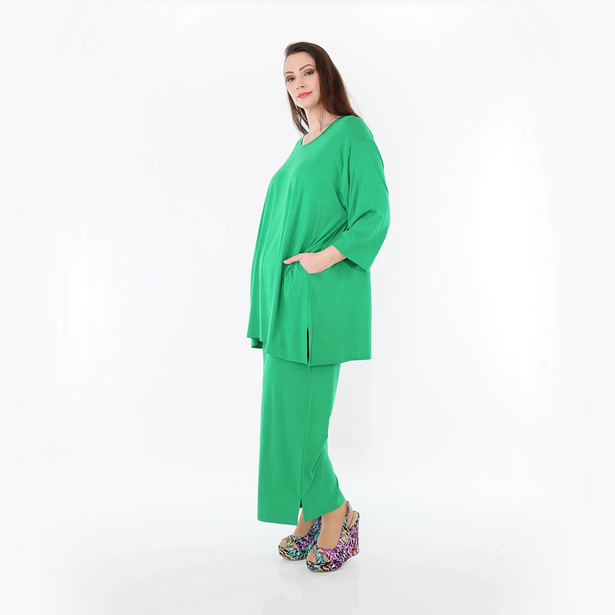  AKH Fashion Bigshirt in gerader Form, aus Viskose, 1233.07054, Grün, Ausgefallen, Zeitlos