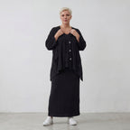 Eleganter Maxirock aus Jersey in klassischem Schwarz mit Saumschlitz und elastischem Bund